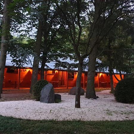Hotel Zánka Vízparti Üdülő Esterno foto