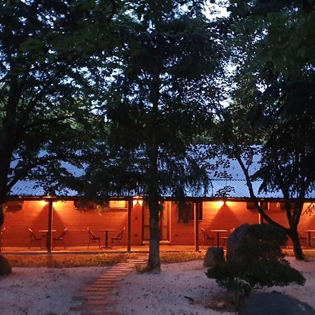 Hotel Zánka Vízparti Üdülő Esterno foto